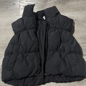 Women’s black Puffer Vest